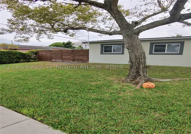 20180 NW 14th Ct