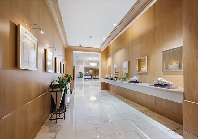 Homes for sale in Fort Lauderdale, FL | 1 N Fort Lauderdale Beach Blvd #1709, Fort Lauderdale, FL 33304 | MLS# F10535501