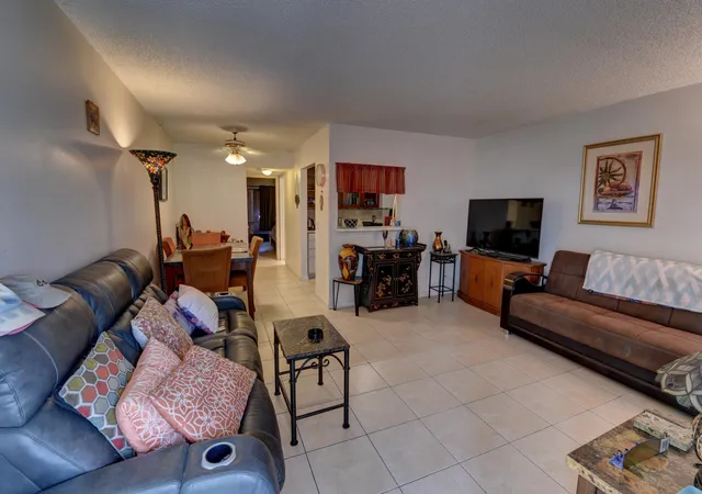 Homes for sale in Deerfield Beach, FL | 383 Markham R, Deerfield Beach, FL 33442 | MLS# R11138570