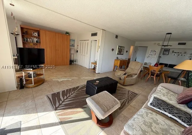 Photo 2 of Sale Pending at 3625 N Country Club Dr #304, Miami, FL 33180 | MLS# A11910187 | Listing updated on 2026-10-08