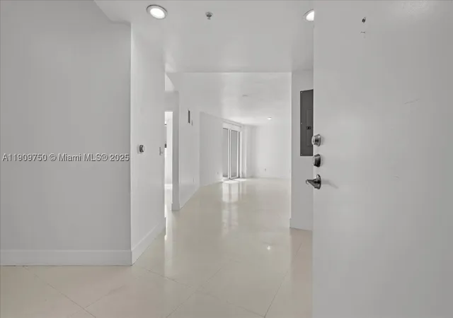 Homes for sale in Aventura, FL | 3030 Ne 188 Street #604, Aventura, FL 33180 | MLS# A11909750
