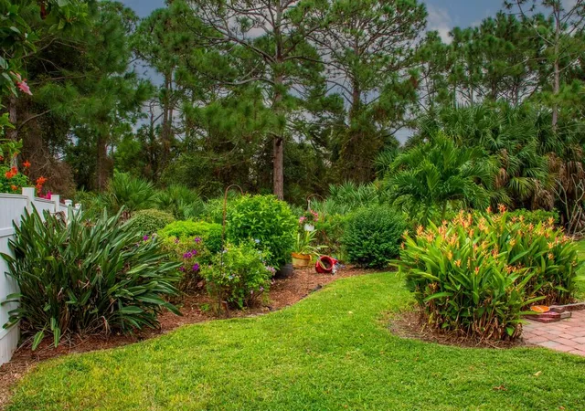 5th image of 6159 Arlington Wy, Fort Pierce, FL 34951 | MLS# R11139127