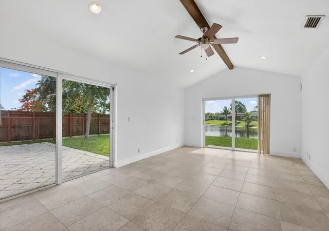 Homes for sale in Deerfield Beach, FL | 1273 Sw 25Th Ave, Deerfield Beach, FL 33442 | MLS# R11139188