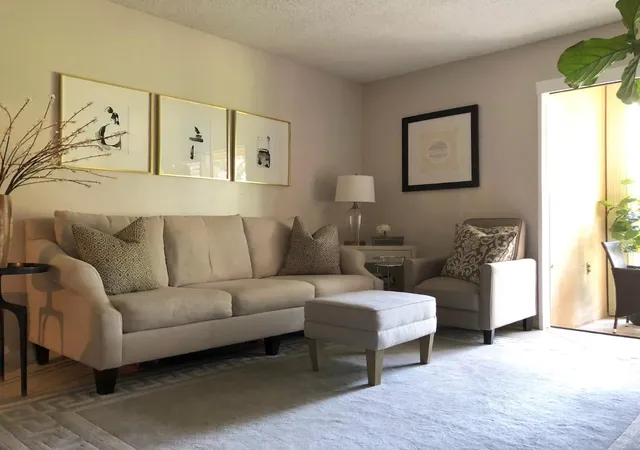 Homes for sale in Hollywood, FL | 4060 N Hills Dr #24, Hollywood, FL 33021 | MLS# F10535989
