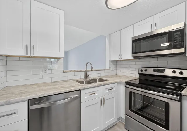 Homes for sale in Tamarac, FL | 9090 Lime Bay Blvd #102, Tamarac, FL 33321 | MLS# R11139435