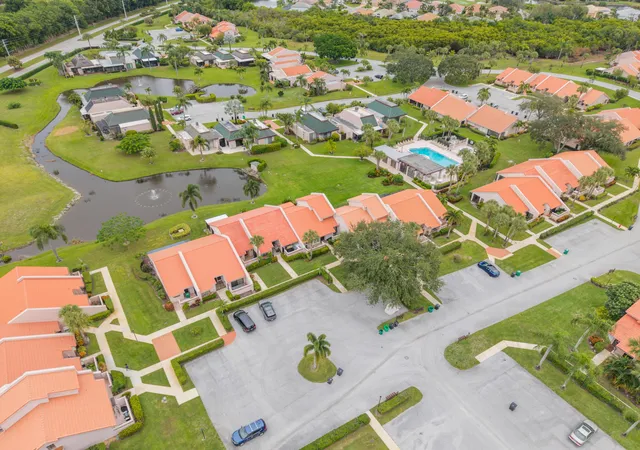 Homes for sale in Port St Lucie, FL | 3512 Se Sandpiper Cir, Port St Lucie, FL 34952 | MLS# R11139463