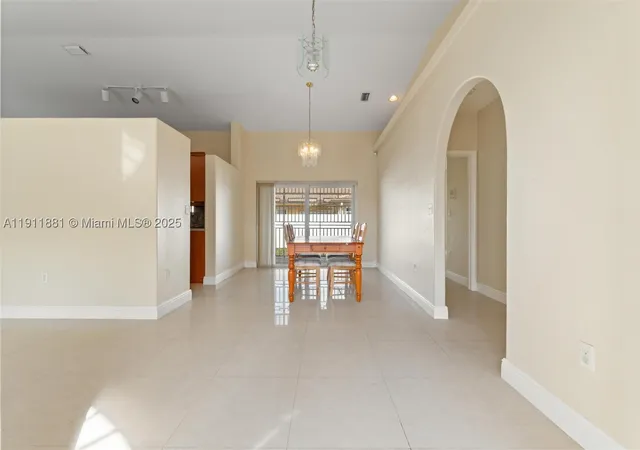 Homes for sale in Miami Lakes, FL | 8761 Nw 142Nd St, Miami Lakes, FL 33018 | MLS# A11911881