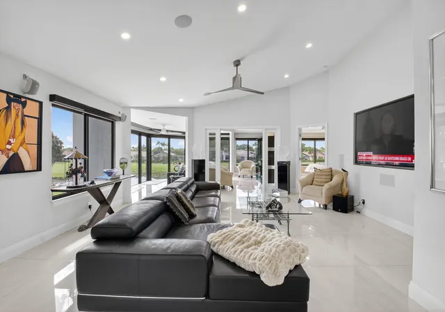 4th image of 15846 Loch Maree Ln #2904, Delray Beach, FL 33446 | MLS# R11139846
