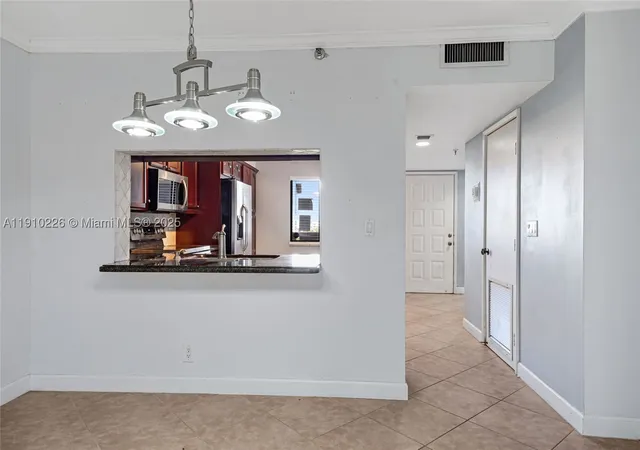 Homes for sale in Pompano Beach, FL | 2206 S Cypress Bend Dr #801, Pompano Beach, FL 33069 | MLS# A11910226