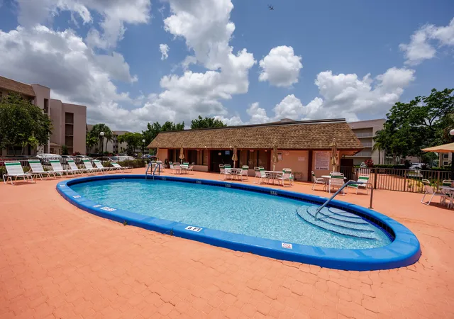 53rd image of 10422 Nw 24th Pl #408, Sunrise, FL 33322 | MLS# R11140008