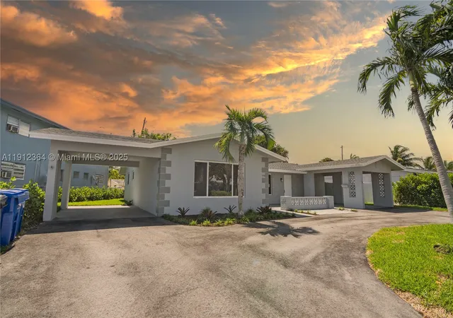 Photo 2 of Multi family home for sale at 1750 Ne 52nd St, Oakland Park, FL 33334 | MLS# A11912364 | Listing updated on 2026-08-13