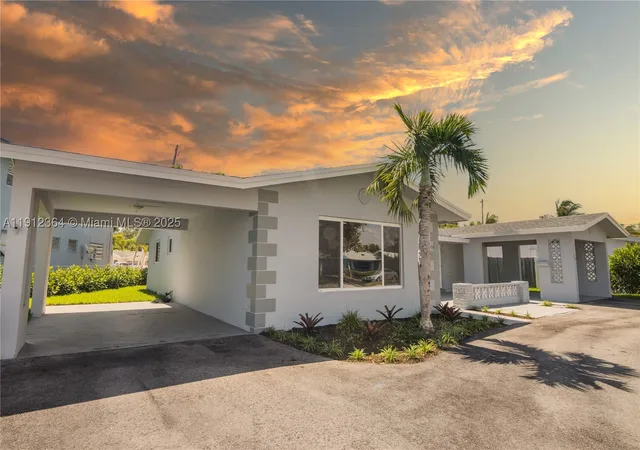 Photo 3 of Multi family home for sale at 1750 Ne 52nd St, Oakland Park, FL 33334 | MLS# A11912364 | Listing updated on 2026-08-13