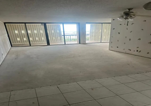 Homes for sale in West Palm Beach, FL | 2425 Presidential Wy #1203, West Palm Beach, FL 33401 | MLS# R11140220