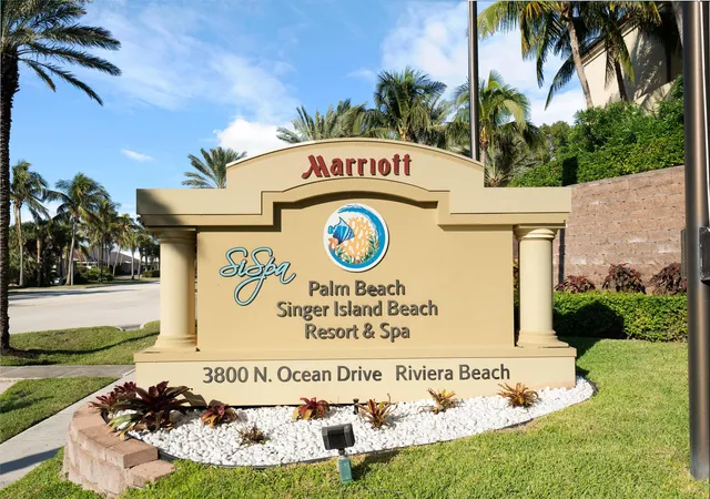 41st image of 3800 N Ocean Dr #717, Singer Island, FL 33404 | MLS# R11140396