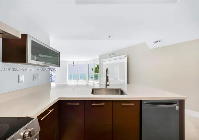 4th image of 150 Sunny Isles Blvd #601, Sunny Isles Beach, FL 33160 | MLS# A11913806