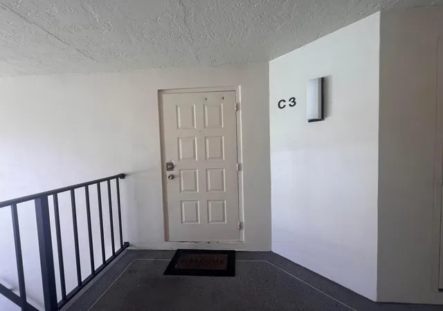 32nd image of 1111 Green Pine Blvd #C3, West Palm Beach, FL 33409 | MLS# R11140513