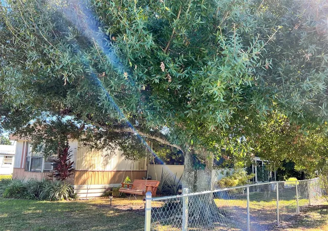 1st image of 3438 Se 27th St, Okeechobee, FL 34974 | MLS# F10536804