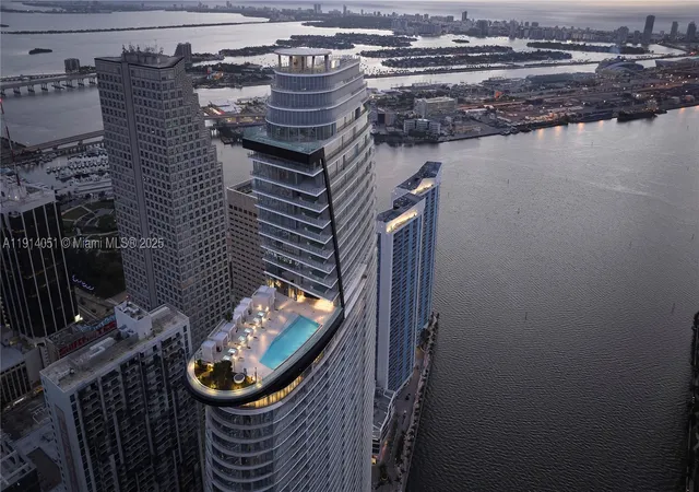 Photo 82 of Condo for sale at 300 Biscayne Boulevard Way #3506W, Miami, FL 33131 | MLS# A11914051 | Listing updated on 2026-10-09