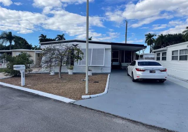 1st image of 8621 Sw 18th Ct, Davie, FL 33324 | MLS# F10536865