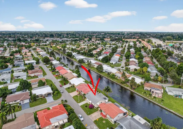 Homes for sale in Tamarac, FL | 4305 Nw 49th Dr, Tamarac, FL 33319 | MLS# F10535694