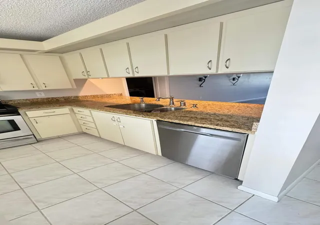 Homes for sale in Boca Raton, FL | 6049 Balboa Cir #202, Boca Raton, FL 33433 | MLS# R11140829