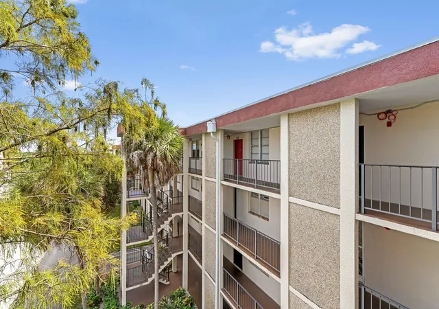 Homes for sale in Lauderdale Lakes, FL | 2650 Nw 49th Ave #422, Lauderdale Lakes, FL 33313 | MLS# R11140853
