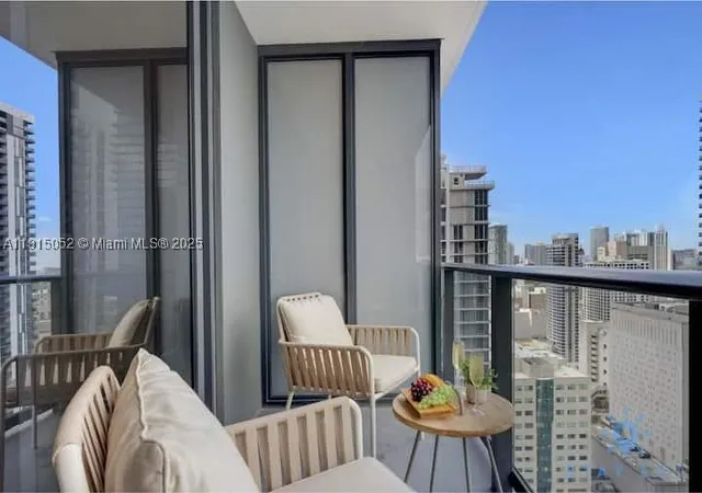 Photo 3 of Condo for sale at 159 Ne 6th St #3004, Miami, FL 33132 | MLS# A11915052 | Listing updated on 2026-08-24