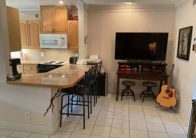 Homes for sale in Lighthouse Point, FL | 1951 Ne 39Th St #361, Lighthouse Point, FL 33064 | MLS# F10536856