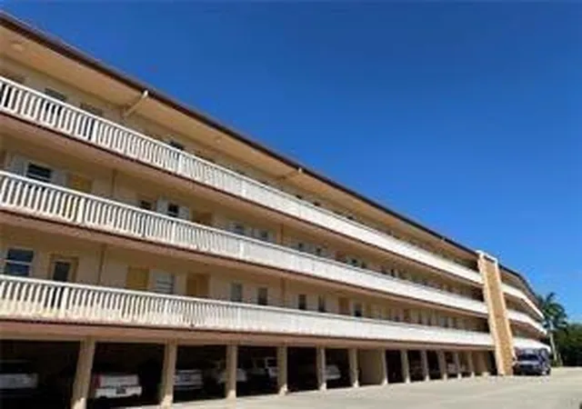 Homes for sale in Plantation, FL | 6701 Cypress Rd #207, Plantation, FL 33317 | MLS# F10537412