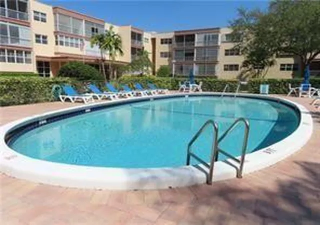 Homes for sale in Plantation, FL | 6701 Cypress Rd #207, Plantation, FL 33317 | MLS# F10537412