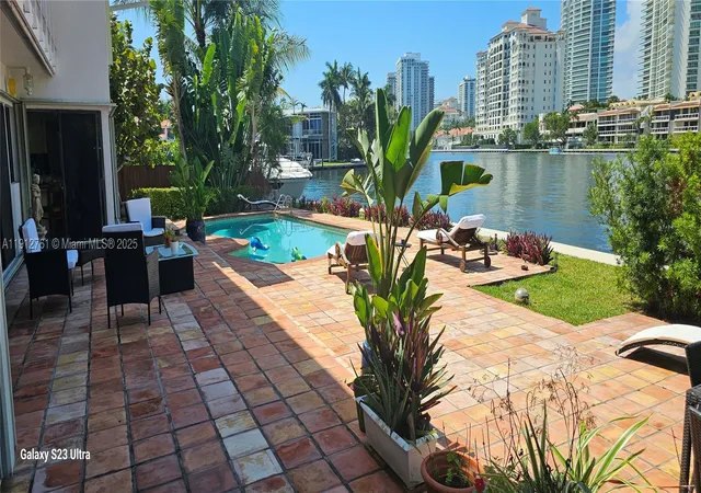 4th image of 363 Centre Is, Golden Beach, FL 33160 | MLS# A11912761