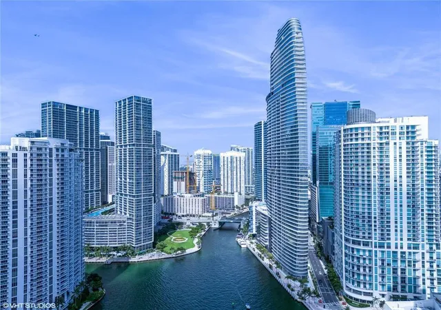 Homes for sale in Miami, FL | 300 Biscayne Blvd Wy #2508, Miami, FL 33131 | MLS# F10537720
