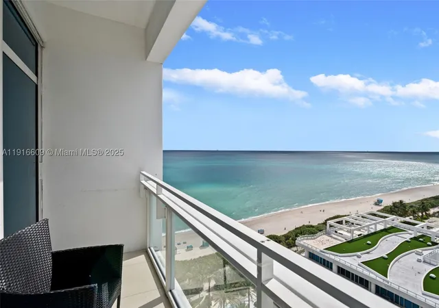 Homes for sale in Miami Beach, FL | 6801 Collins Ave #PH06, Miami Beach, FL 33141 | MLS# A11916609
