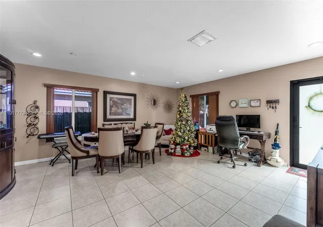 5th image of 11347 Sw 246Th Ter, Homestead, FL 33032 | MLS# A11917773