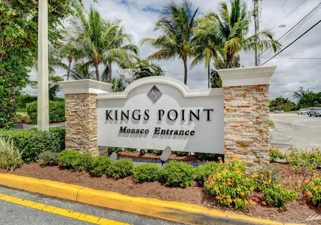 2nd image of 74 Burgundy B, Delray Beach, FL 33484 | MLS# R11142484