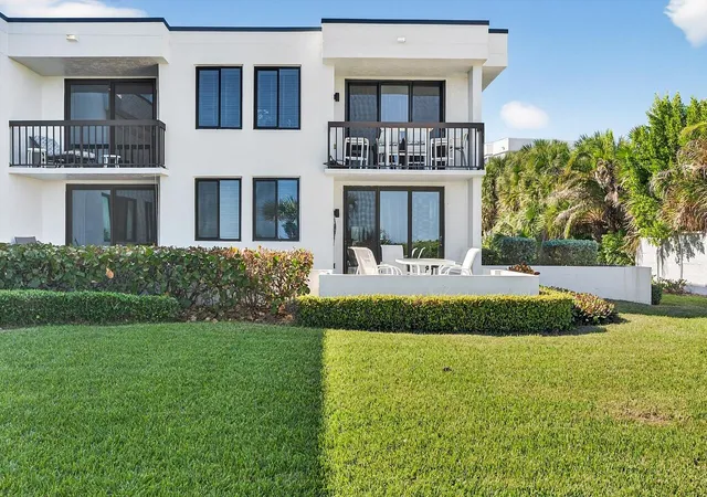Homes for sale in Indian River Shores, FL | 5790 Hwy A1a #1a, Indian River Shores, FL 32963 | MLS# R11142624