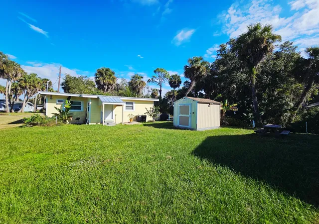 1st image of 1087 Dusty Ln, Moore Haven, FL 33471 | MLS# R11142633