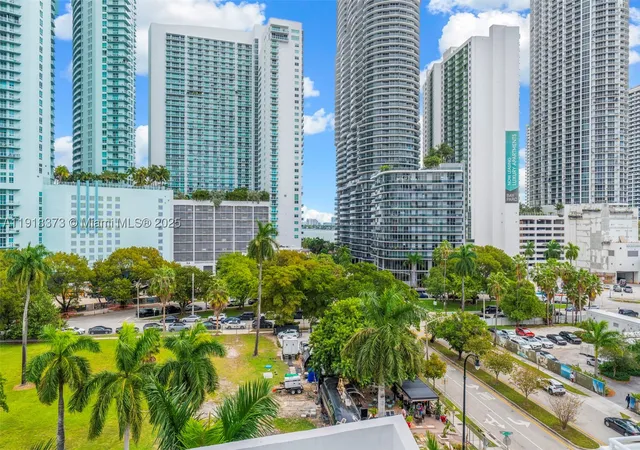 Photo 1 of Condo for sale at 275 Ne 18th St #708, Miami, FL 33132 | MLS# A11918373 | Listing updated on 2026-09-28