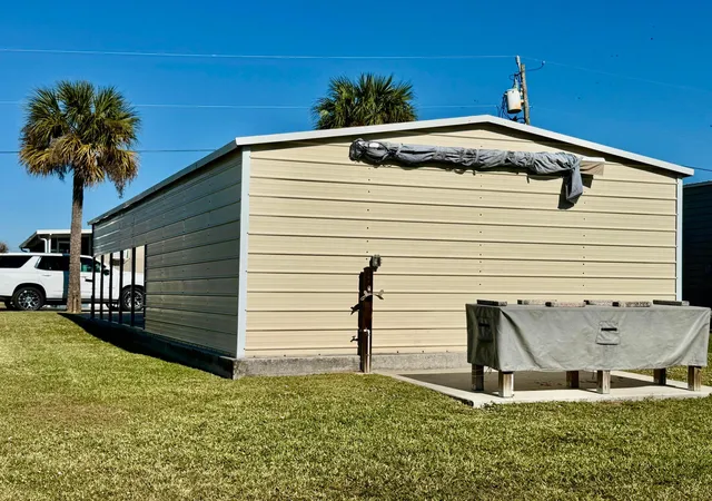 38th image of 24 Shell Rd, Okeechobee, FL 34974 | MLS# R11142894