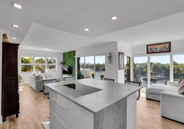 Homes for sale in Fort Lauderdale, FL | 1839 Middle River Dr #303, Fort Lauderdale, FL 33305 | MLS# R11142871