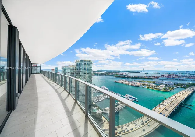 Homes for sale in Miami Beach, FL | 500 Alton, Miami Beach, FL 33139 | Houzeo