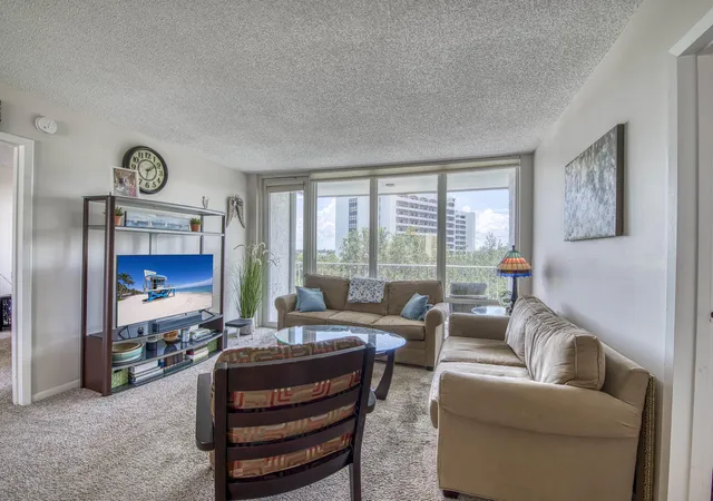 Homes for sale in North Palm Beach, FL | 336 Golfview Rd #518, North Palm Beach, FL 33408 | MLS# R11143090