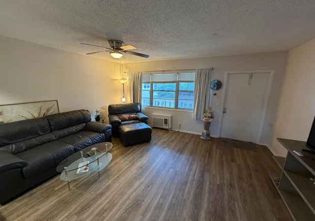 Homes for sale in Deerfield Beach, FL | 107 Prescott E, Deerfield Beach, FL 33442 | MLS# R11143526