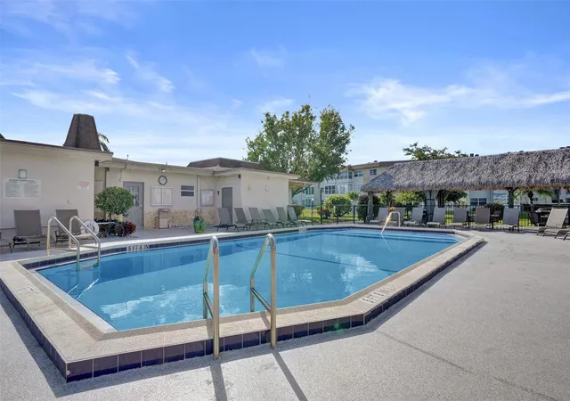 2nd image of 3501 Nw 47Th Ave, Lauderdale Lakes, FL 33319
