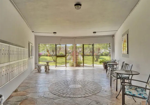 38th image of 3501 Nw 47th Ave #503, Lauderdale Lakes, FL 33319 | MLS# F10538080