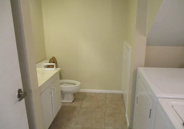 4th image of 825 Center St #3c, Jupiter, FL 33458 | MLS# R11143818