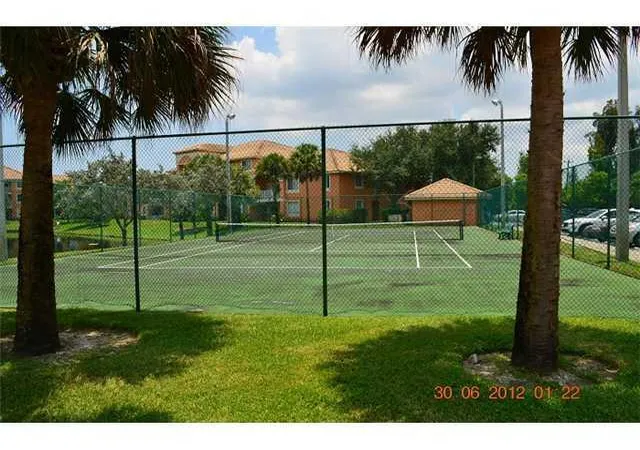2nd image of 6936 Sw 39Th St, Davie, FL 33314