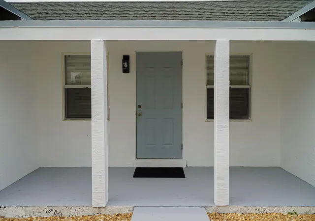 Homes for sale in Riviera Beach, FL | 908 W 5th St, Riviera Beach, FL 33404 | MLS# R11144030