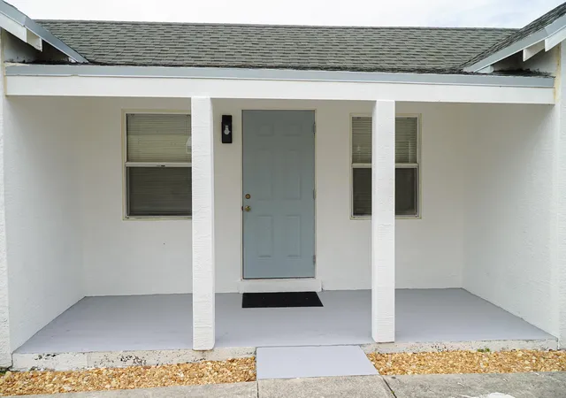 Homes for sale in Riviera Beach, FL | 908 W 5th St, Riviera Beach, FL 33404 | MLS# R11144030