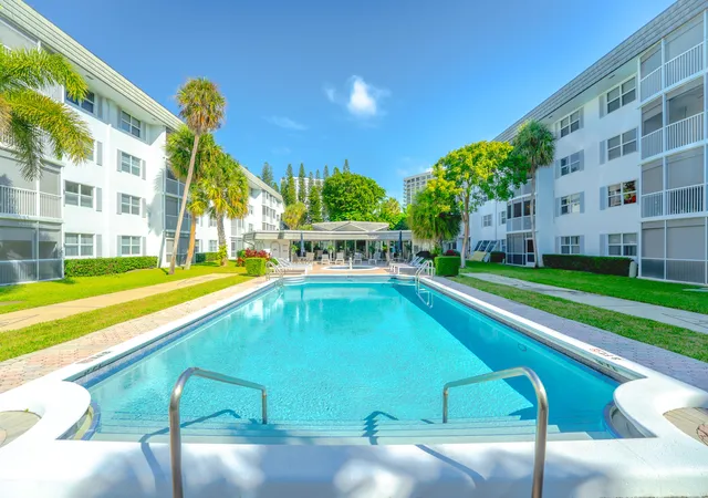 Homes for sale in Boca Raton, FL | 800 E Camino Real #309, Boca Raton, FL 33432 | MLS# R11144209